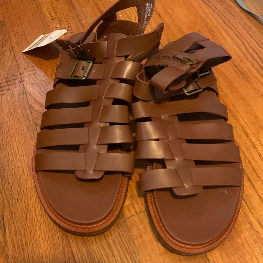 Size 8 sandal